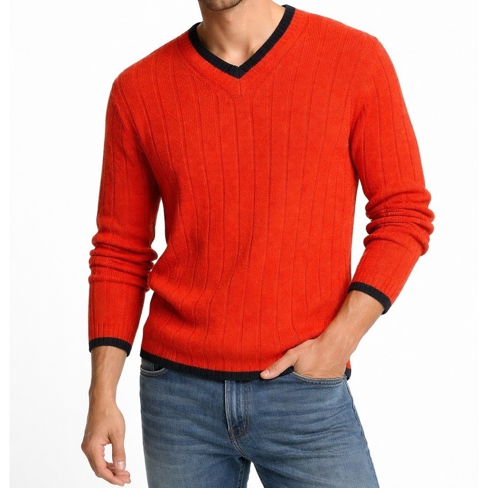 GUESS Men's 100% Wool Sweater XL Red V Neck Pullover Soft Knit Winter
